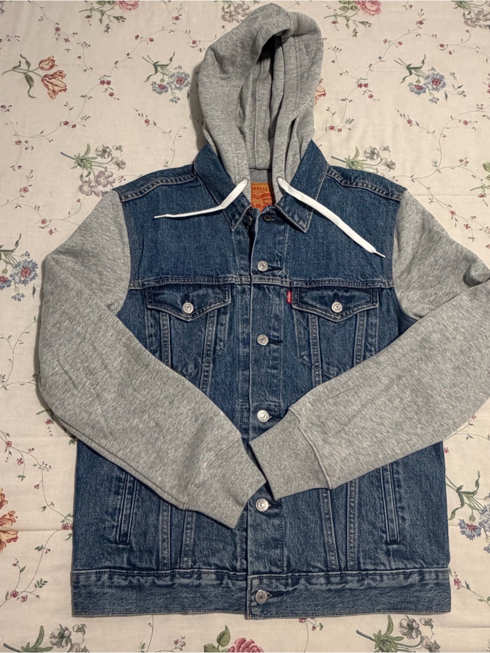 Levi’s Hybrid Hooded Trucker